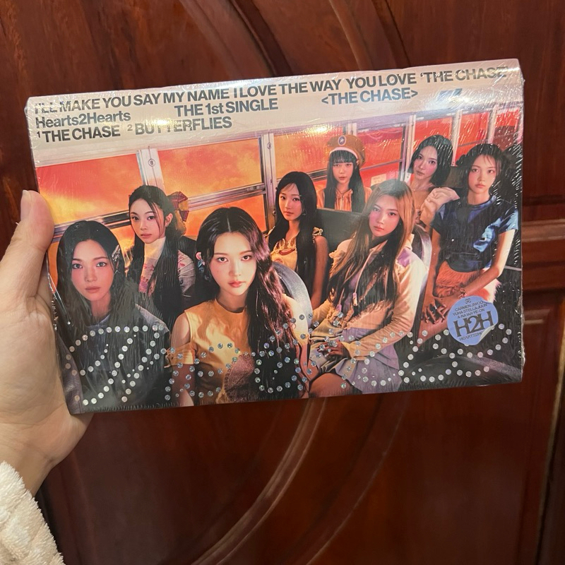 CÓ SẴN Album Hearts2hearts H2H The Chase Nguyên Seal Chính Hãng