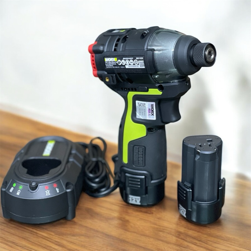 Máy Bắn Vít 12V WORX WU132X