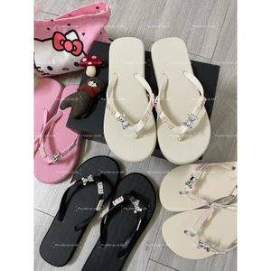 Dép tông sỏ ngón gắn chram bing bing xinh xỉu cho các nàng đi mùa hè
