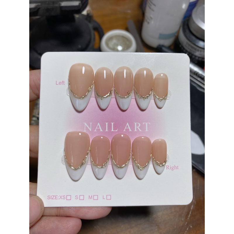 381. nailbox thạch nu de fen trắng, viền tráng gương vàng