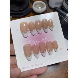 381. nailbox thạch nu de fen trắng, viền tráng gương vàng