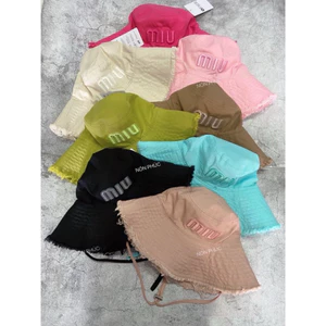 MŨ BUCKET TUA MIUMIU HOTREND NAM NỮ
