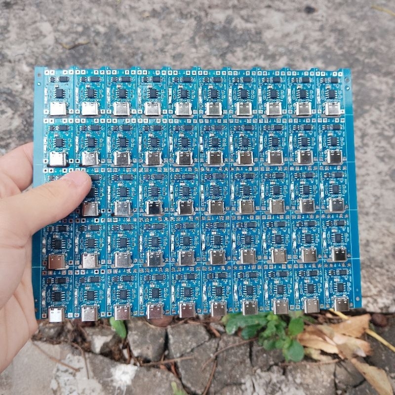 5 Mạch sạc pin 1s lithium-ion TP4056 1A  cổng type C  có bảo vệ pin khi sạc
