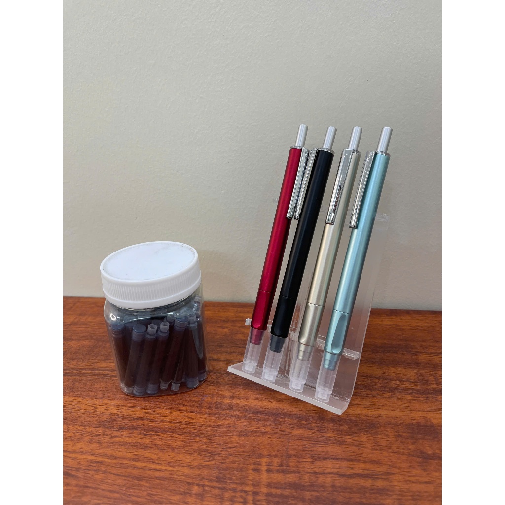 ComBo 4 Bút Máy Bấm Ngòi EF-Ngòi Nét Chữ Tiêu Chuẩn 0.38 mm Phù Hợp Học Tiểu Học Từ Lớp 1 Tới Lớp 5.