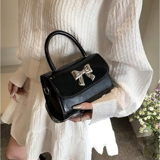 Túi mini nữ túi cầm tay đeo chéo dáng đẹp hoạ tiết nơ bạc đi chơi đi tiệc siêu dễ thương nq013