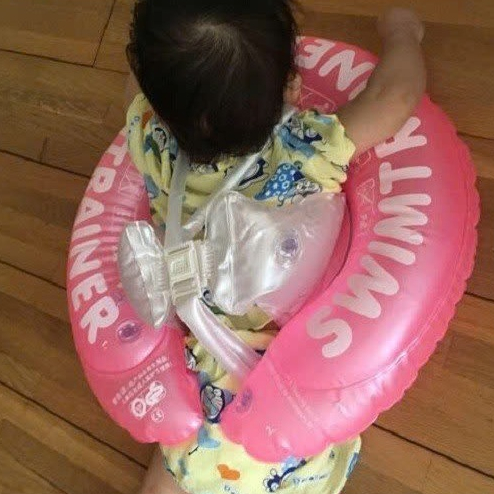 Phao Bơi Chống Lật Swim Trainer HAI MÀU XANH HỒNG CHO BÉ 3 tháng đến 3 tuổi mesocshop