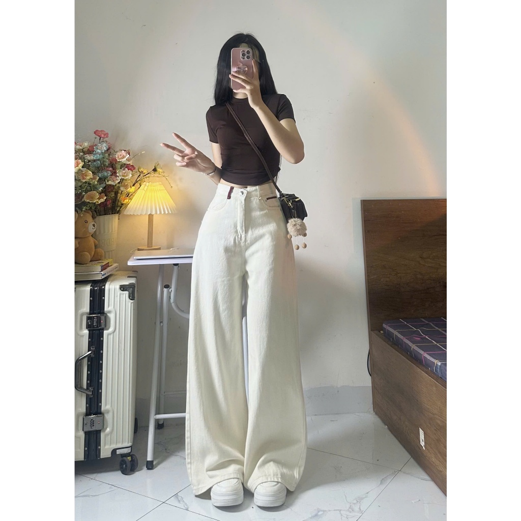 Quần jeans bò màu kem ống suông rộng loe nhẹ phong cách Hàn Quốc - Joolate