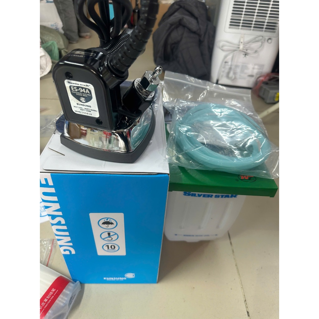 Bàn ủi Là Hơi Nước Bình Treo Silver Star ES-94A EUNSUNG 💥 HÀNG CHÍNH HÃNG 💥   Tặng Kèm Tất Là (ẢNH THẬT)