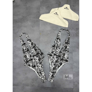 Áo body suit cổ yếm phối đồ gì cũng siu xinh