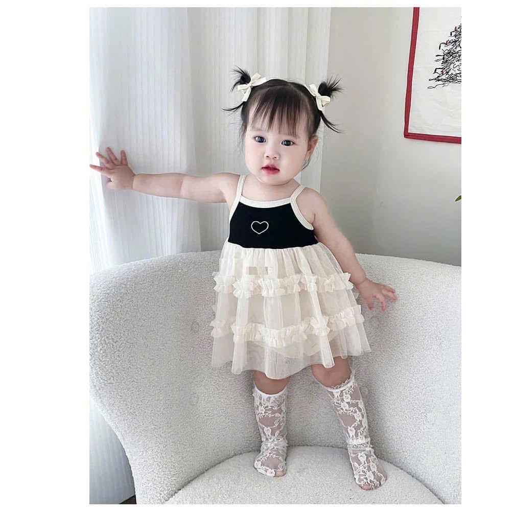(HÀNG CÓ SẴN) quảng châu - Set 2 dây trái tim đen xòe bồng cover Hàn Quốc cho bé gái từ 5-13kg
