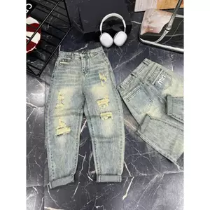 Quần Jean Baggy Nữ Rách Ít Túi Sau Thêu Min Min 427 - 428