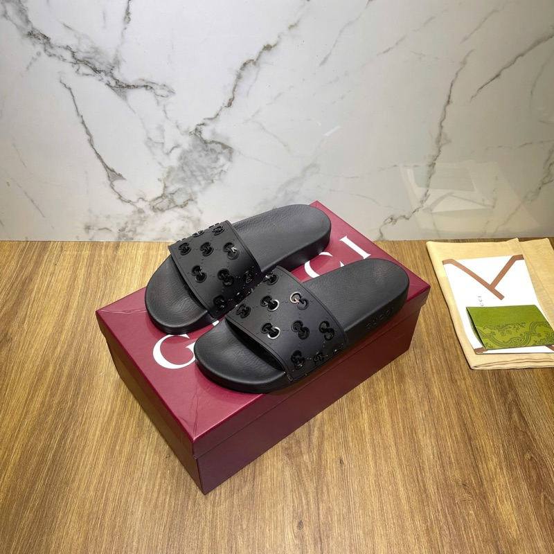 ⚡️[Hight Quality] Dép Lê Quai Ngang Gu11c Rubber Slide Sandal - Điểm Nhấn Mono Nổi Đục Lỗ Cao Cấp Full Box Qccc