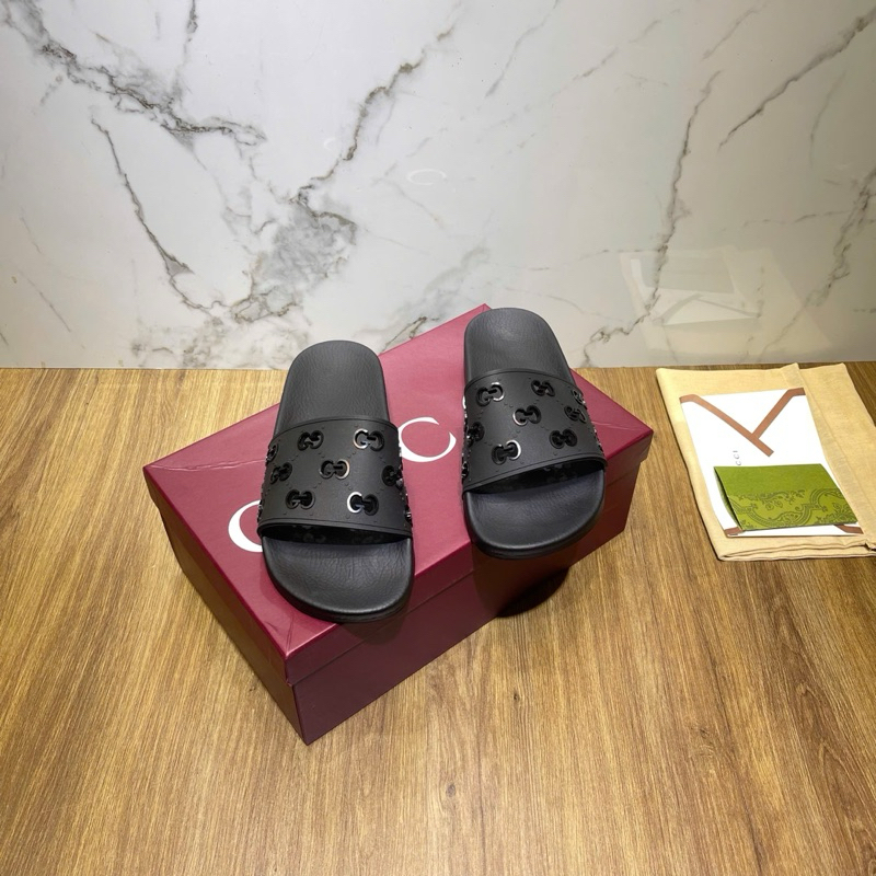 ⚡️[Hight Quality] Dép Lê Quai Ngang Gu11c Rubber Slide Sandal - Điểm Nhấn Mono Nổi Đục Lỗ Cao Cấp Full Box Qccc