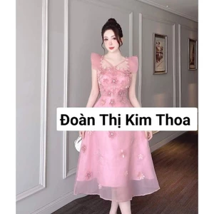 Váy hồng tơ đính kết hoa cánh tiên size S – thiết kế Kim Thoa Design cao cấp