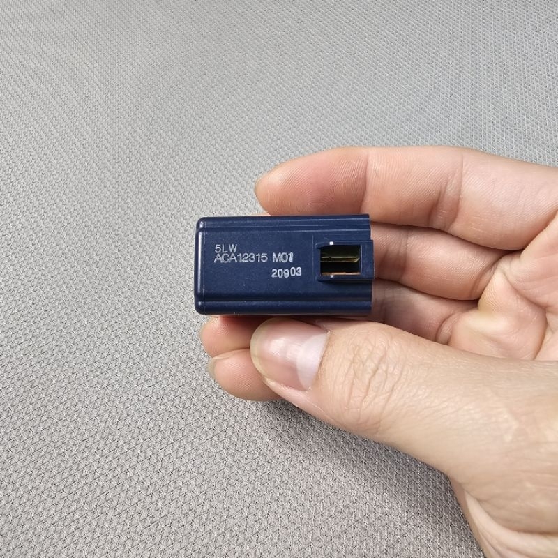 Rơ le quạt ex - giơ le Exciter 150 đời 4 chân song song ( ae xem kĩ ...