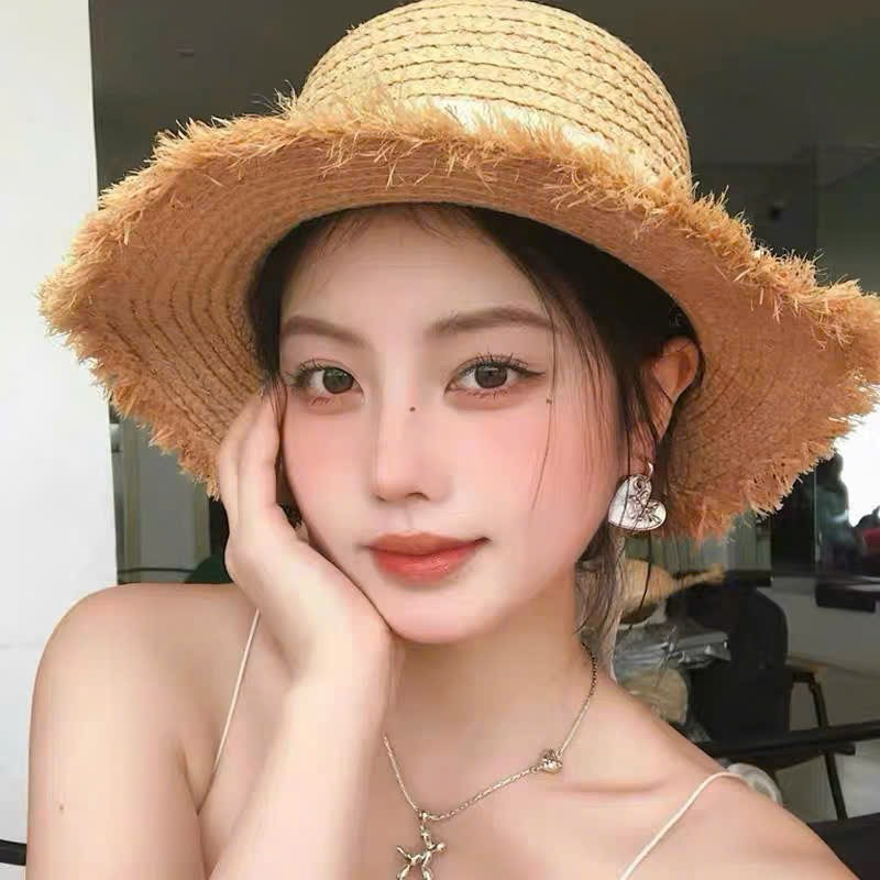 Mũ chống nắng đi biển dây buộc nơ sau vành rộng siêu xinh