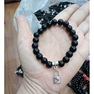 Vòng đá thủy tinh đen 8mm đính charm giả bạc, vàng