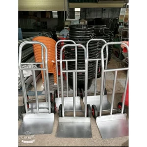 Xe đẩy hàng 2 bánh tải trọng 200kg, tiện lợi và mạnh mẽ cho công việc.
