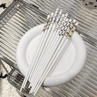 ĐŨA GỐM HÌNH HOẠT HÌNH ĐÁNG YÊU - Bộ 5 Đũa Gốm Gia Dụng Siêu Bền Chống Trượt Tốt,Đũa Sứ Cao Cấp Chất Liệu An Toàn