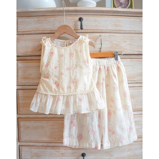 [B&G] Sét bộ sát nách quần lửng thêu hoa phối ren cho bé gái từ 2-12 tuổi(12-45kg)