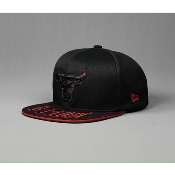 Nón hiphop, mũ snapback Bulls chỉ đỏ phối vải kaki form chuẩn thời trang đường phố