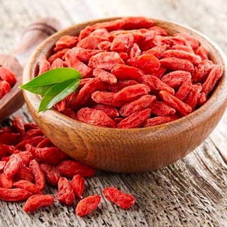 Kỷ Tử Đỏ Thượng Hạng Thảo Dược Thiên Nhiên Hỗ Trợ Sức Khỏe Lá Ngọc Gói 100g