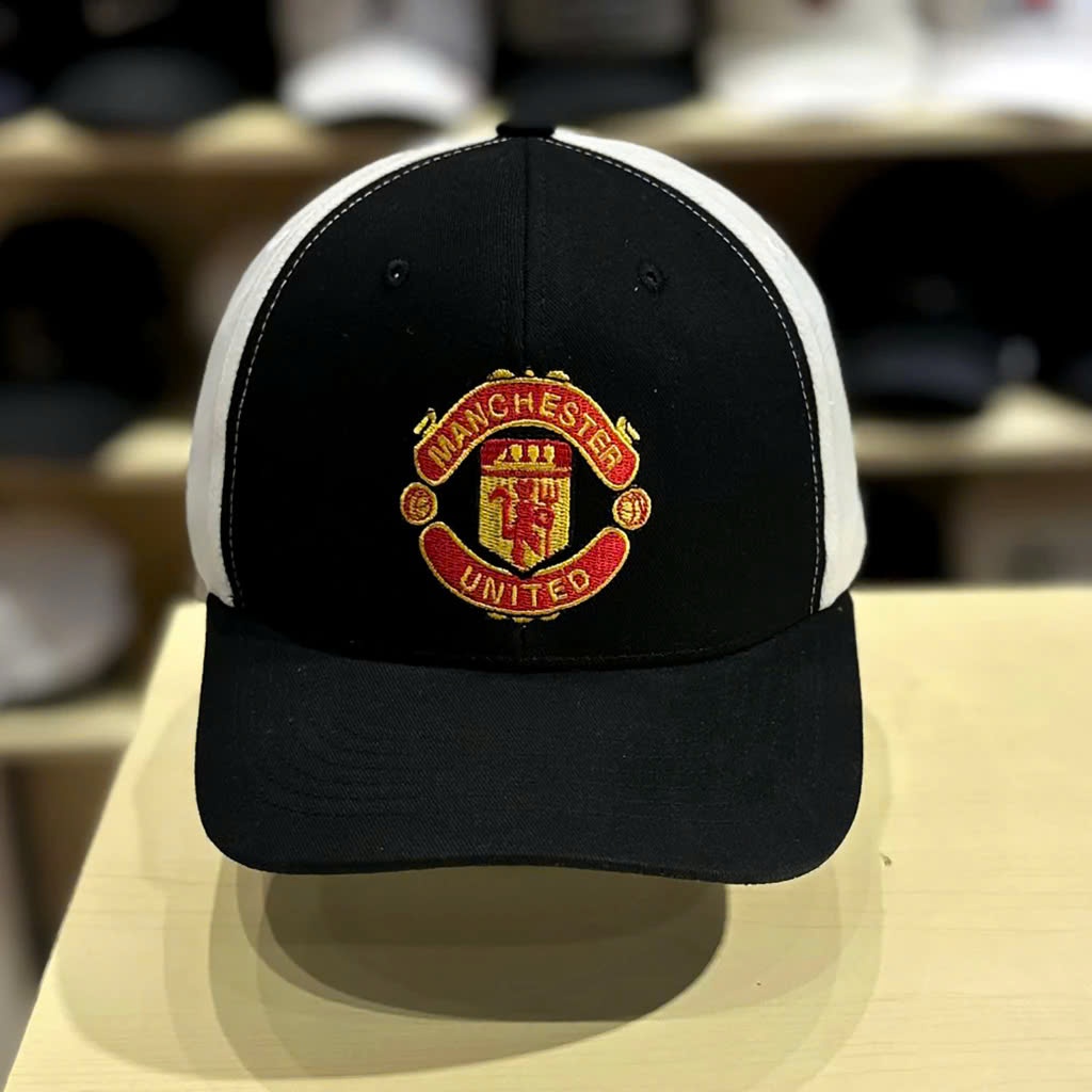 Nón kết, mũ lưỡi trai Câu lạc bộ bóng đá Manchester United vải kaki phối lưới thời trang cao cấp