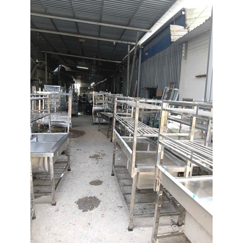 CHẬU RỬA CHÉN INOX HAI HỘC CÓ CÁNH