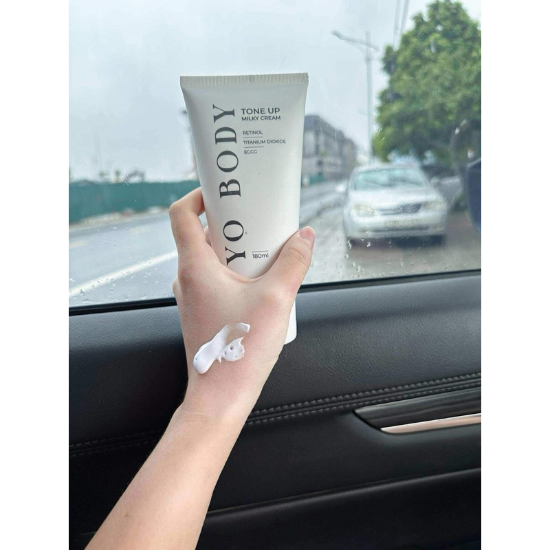 Kem Dưỡng Da Yo Body B.O.T Nâng Tone (180ml) Bảo Vệ Da Ban Ngày Kem Body Làm Đẹp Da Dưỡng Body