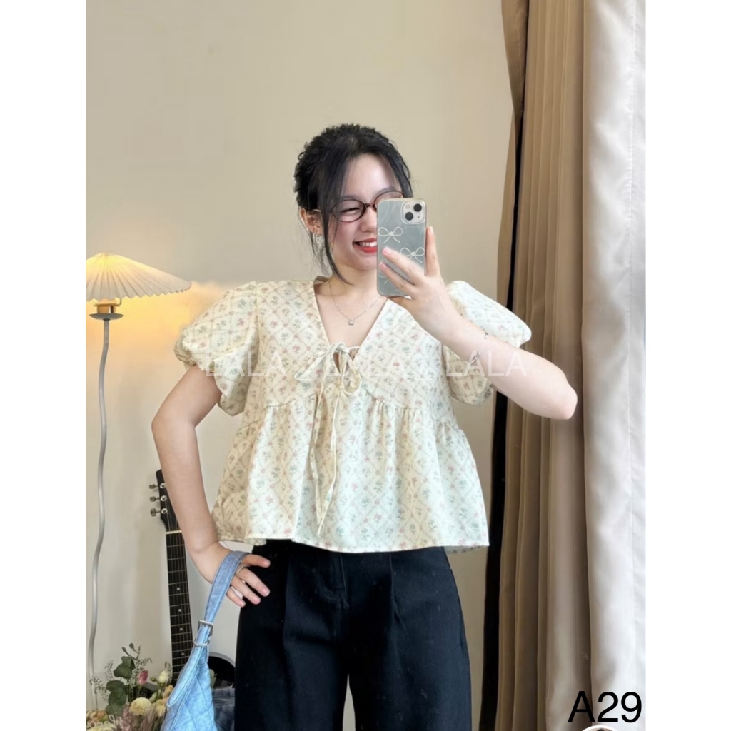 Áo babydoll họa tiết hoa cổ chữ V thắt nơ xinh xắn LALA  A29
