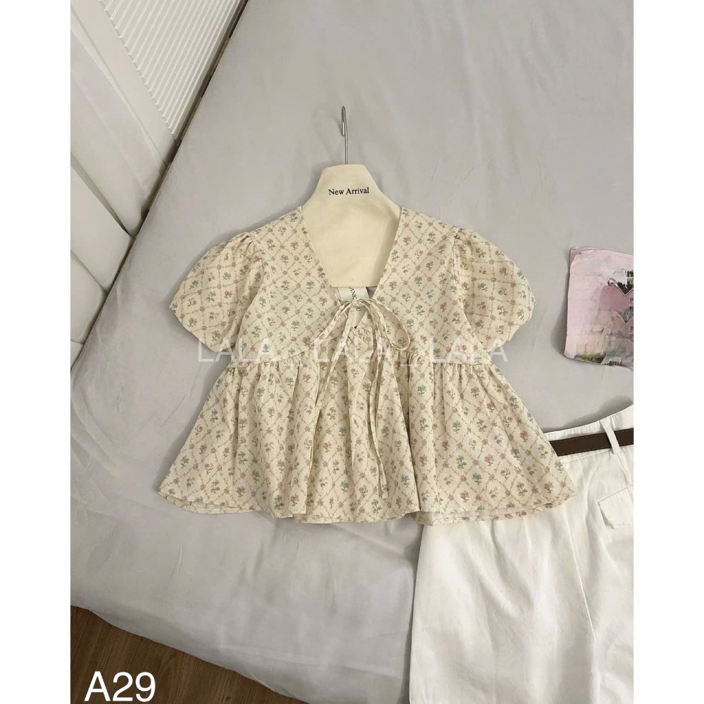 Áo babydoll họa tiết hoa cổ chữ V thắt nơ xinh xắn LALA  A29
