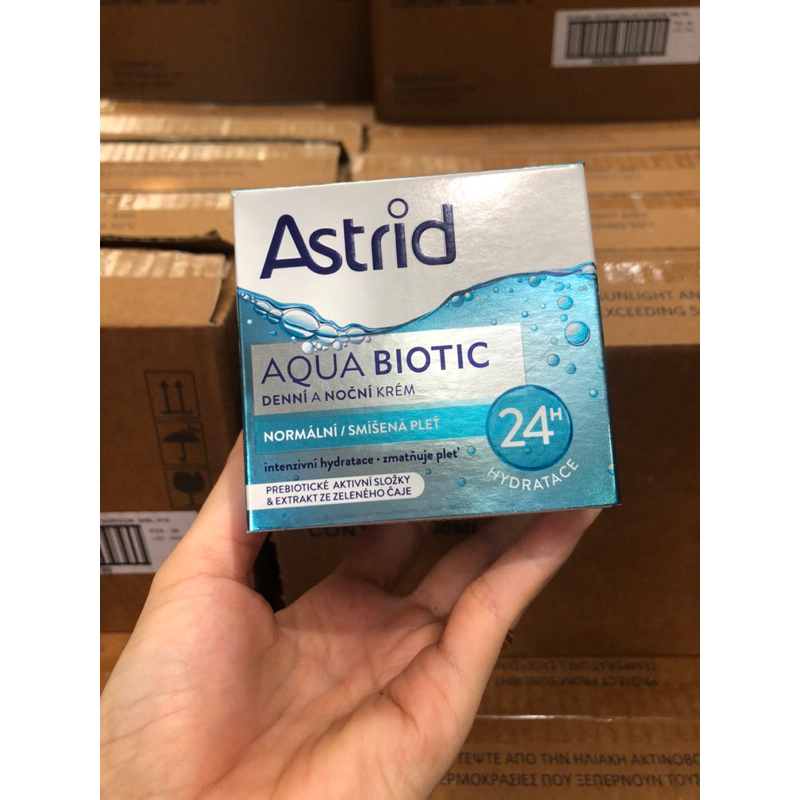 Kem dưỡng da, Kem Cấp Nước Tái Tạo Da Astrid Biotic