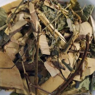 Cây Phèn Đen Khô Lá Ngọc Hỗ Trợ Thanh Lọc Cơ Thể Gói 500g