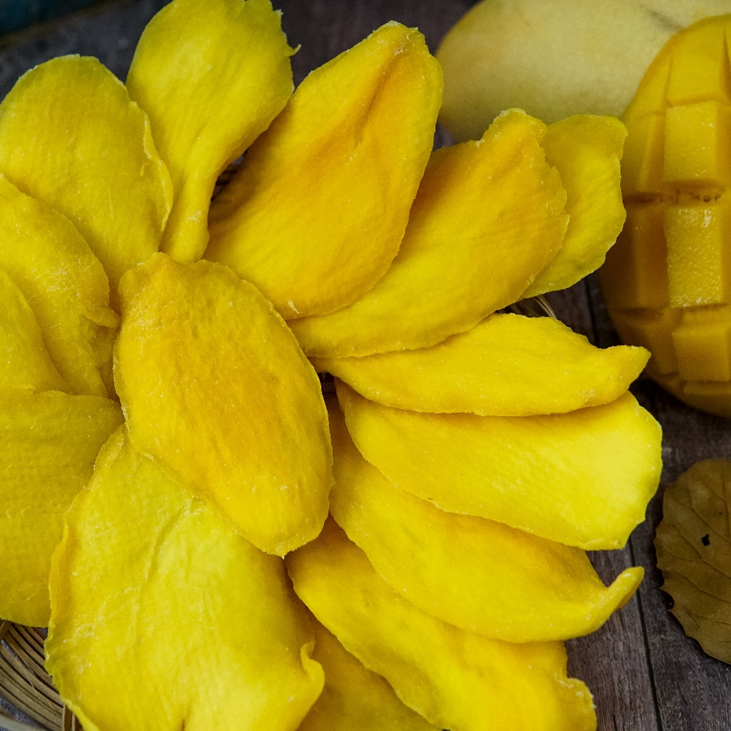 Xu hướng xoài sấy dẻo muối ớt tại TPHCM 2025