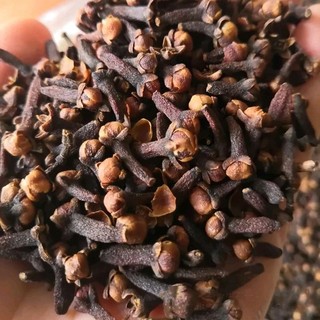 Đinh Hương Khô Hỗ Trợ Tiêu Hóa và Lưu Thông Khí Huyết Thương Hiệu Lá Ngọc Gói 500g