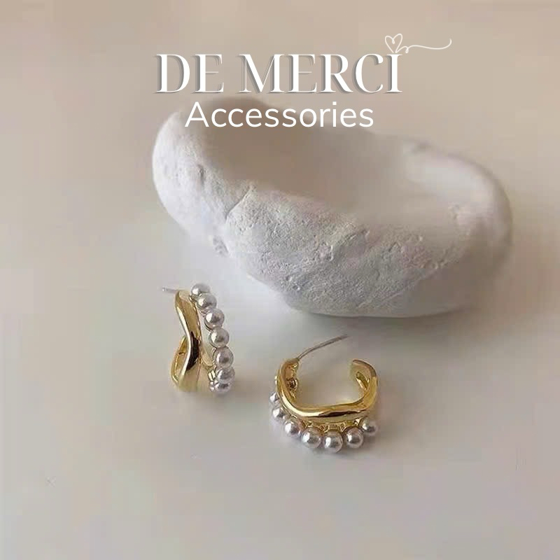 Khuyên Tai De Merci Accessories chữ C đính chuỗi ngọc trai nhân tạo