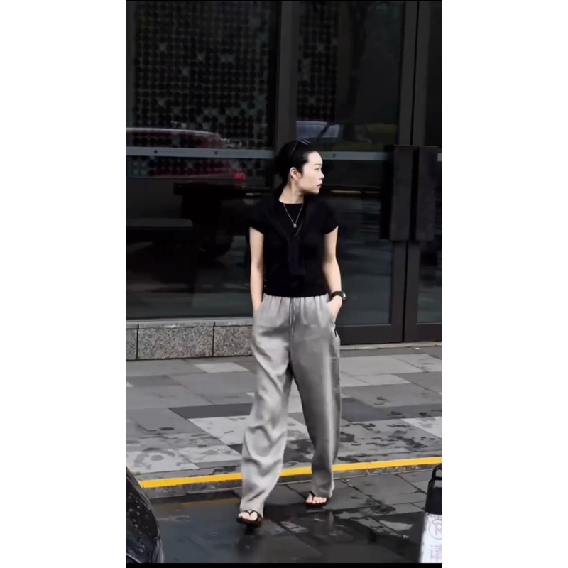 Set quần suông nữ rút dây túi trước mix áo thun đen cotton cao cấp đứng fom phong cách đường phố New Hot 2025