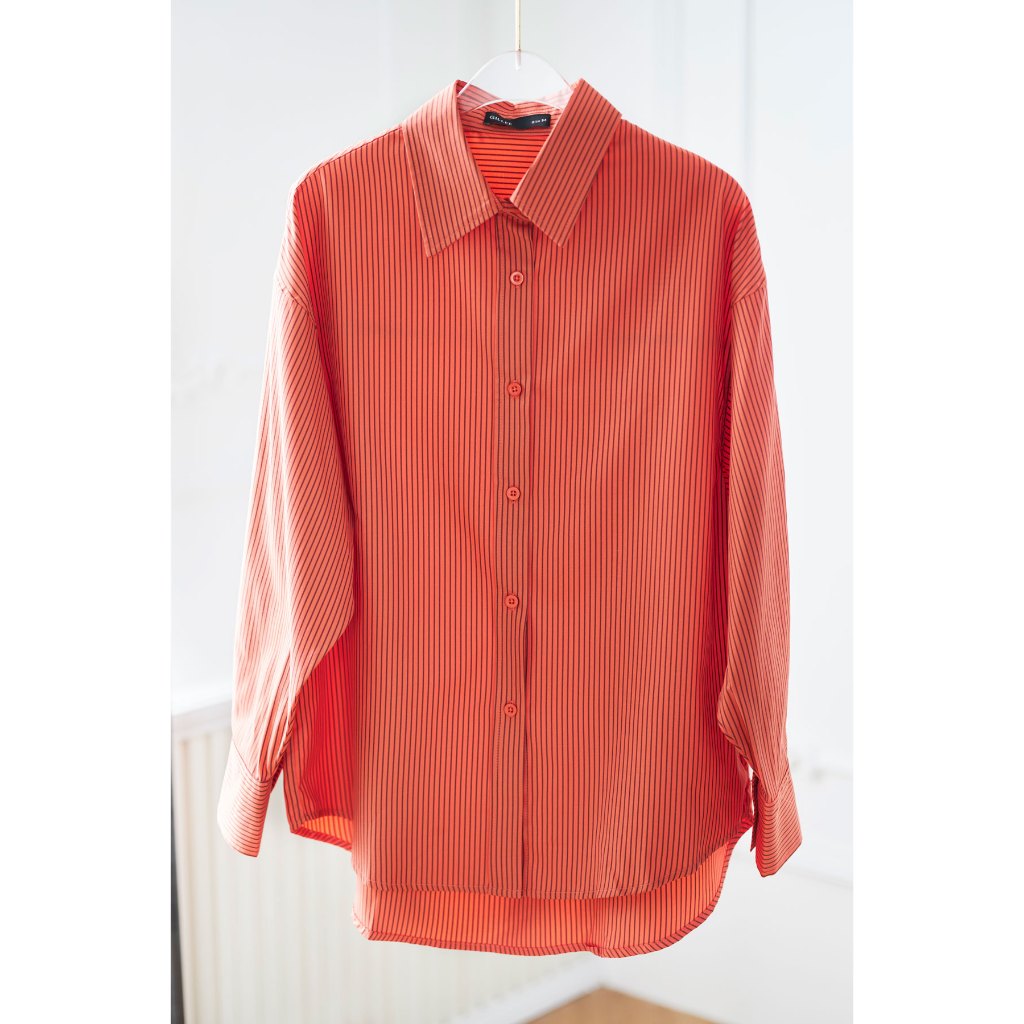 Ảnh Áo sơ mi nữ GILLEE dáng oversized, sơ mi form rộng vải kate lụa thanh lịch tone cam 4