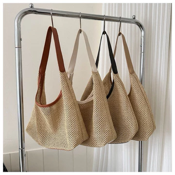 Women's Woven Straw Bag – for the Beach