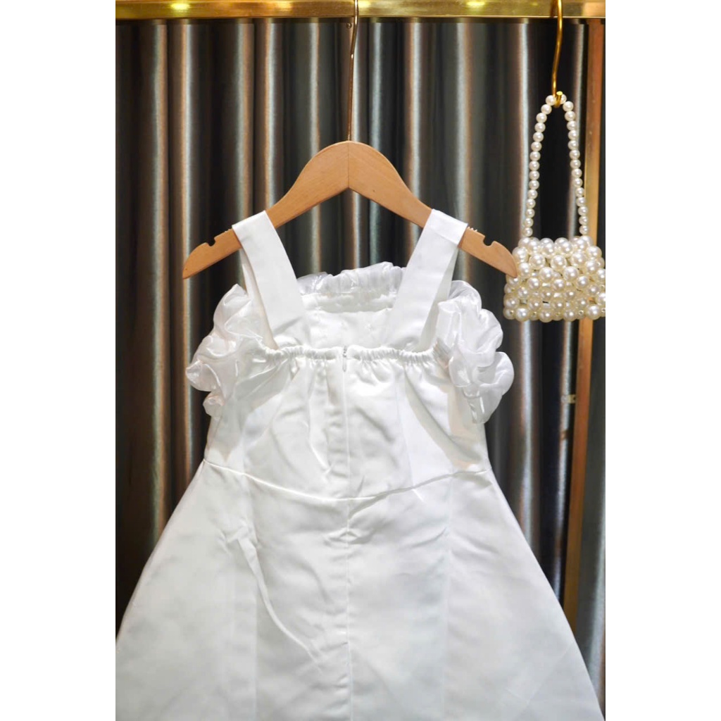 Đầm thiết kế bé gái đính đá thủ công bằng tay sang chảnh sành điệu cho mẹ và bé gái 10-56kg,đầm trắng dự tiệc bé gái