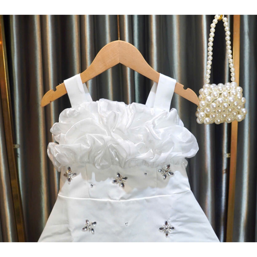 Đầm thiết kế bé gái đính đá thủ công bằng tay sang chảnh sành điệu cho mẹ và bé gái 10-56kg,đầm trắng dự tiệc bé gái
