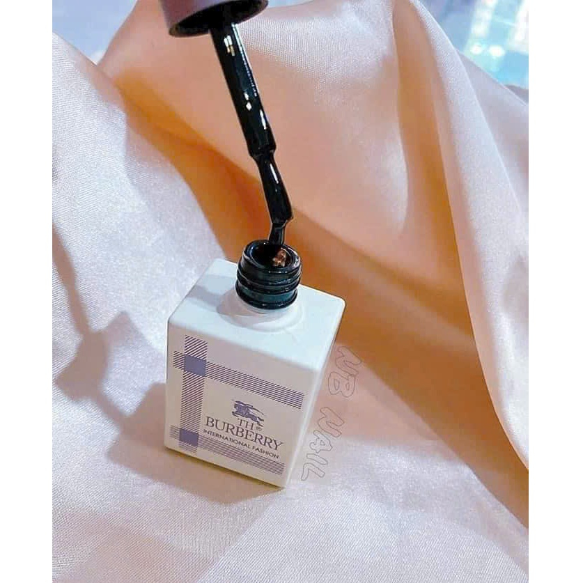 [Chính hãng] Sơn gel đen, trắng, trắng sữa, trắng gạo thương hiệu BURBERRY chính hãng lên màu chuẩn (18ml)