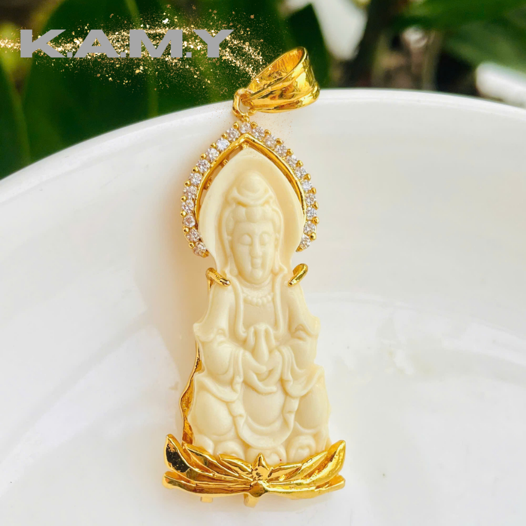 Mặt dây chuyền hình phật quan âm ngồi đài sen thiết kế trắng ngà may mắn - Trang sức KAMY