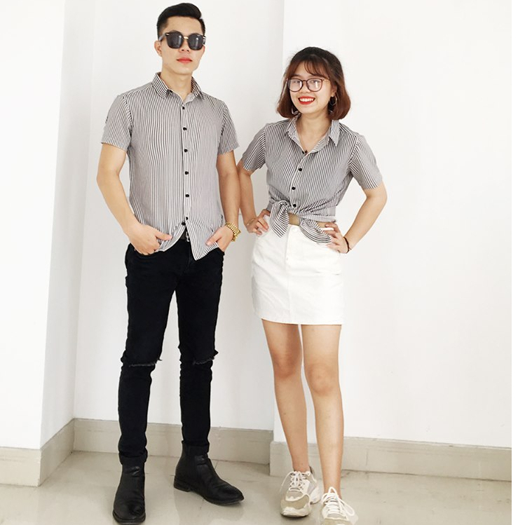 Áo Sơ Mi Cặp Nam Nữ Tay Ngắn Fig Tree Sọc Đứng Đen, Chất cotton Mềm mịn, Co Giản, Năng Động (Mã 159)