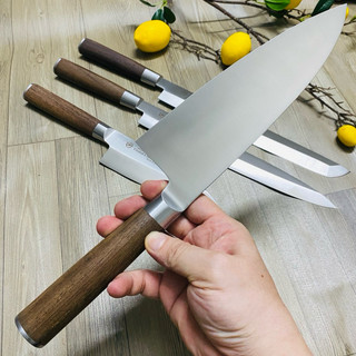 Dao phi lê sashimi - lọc xương Deba Nhật hiệu Takuyuki rất sắc bén, thép không rỉ, cán gỗ cầm tay, dễ sử dụng