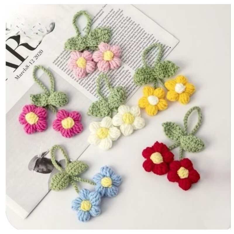 Móc Khoá Hoa Tulip / Hoa Linh Lan / Hoa Đậu Bắp, Móc Khoá Len Handmade