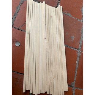 Bộ 10 thanh gỗ vuông cạnh 10mm dài 500mm làm mô hình, thủ công, đồ chơi, trang trí lồng chim