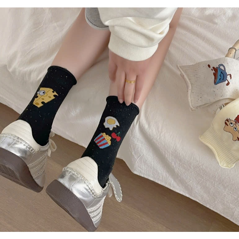 Vớ Tất hoạt hình cổ cao MÈO HELLO phong cách thể thao, năng động.