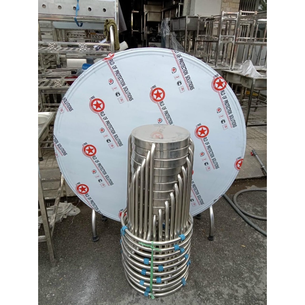 bàn tròn inox 1m2 gấp  gọn ăn tiệc (sản xuất tại xưởng)
