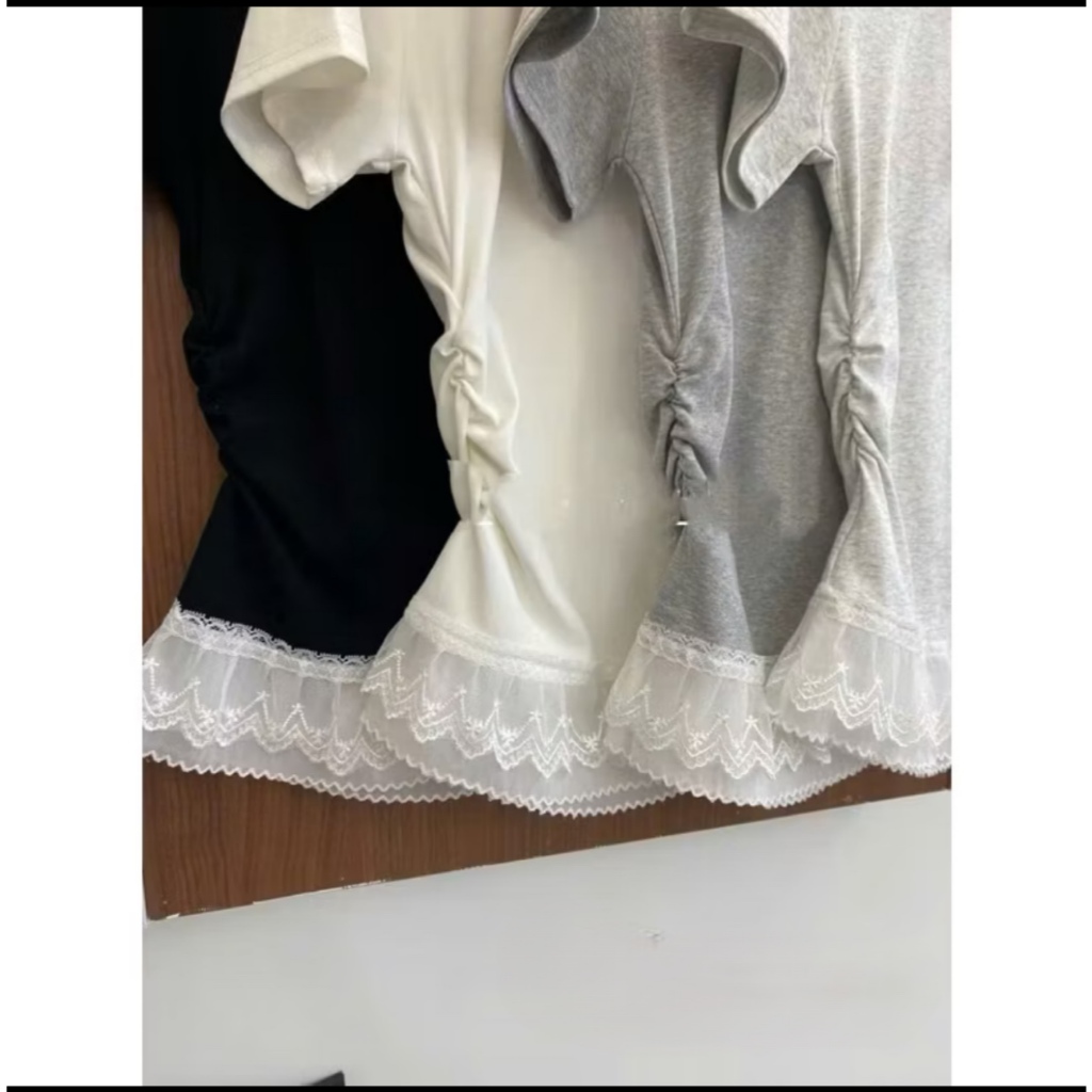 Áo thun tăm cộc tay nhún eo phối ren tầng siêu xinh MUZA  A08